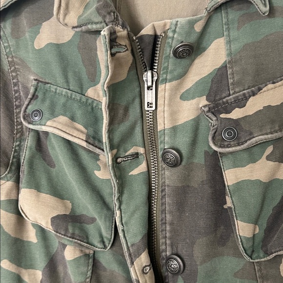 Free People Not Your Brother's Jacket Green Camo size XS - Picture 7 of 11